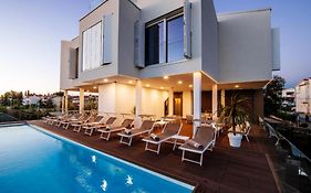Dedaj Resort - Villa Almaro